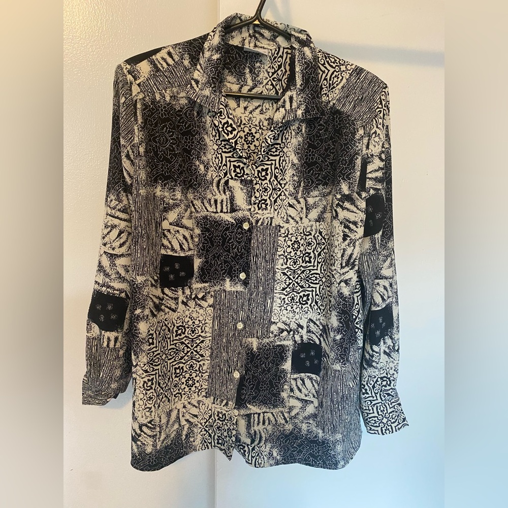 Vintage Black and White Patterned Button-Up Shirt